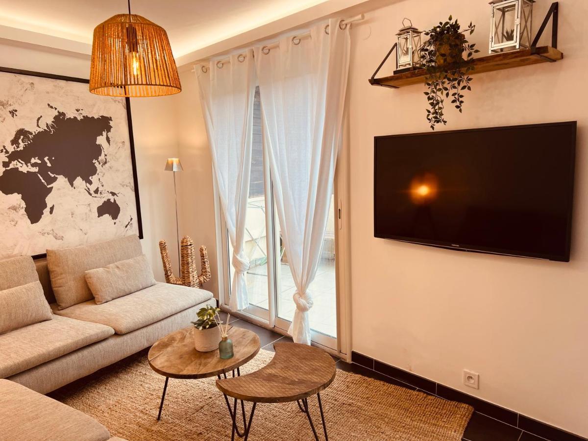 Maison De Village Ecusson - Logement Entier - 160M2 - 4Chambres - Centre Ville - Terrasse - Climatise Nîmes Eksteriør billede